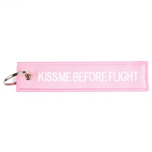 Keychain Kiss me before flight